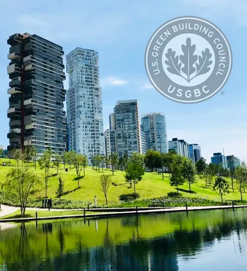Vista de la Ciudad de México con logo de certificación LEED