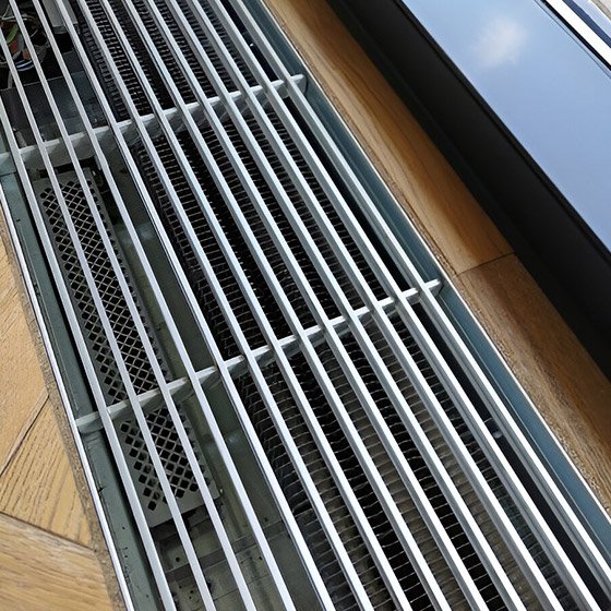 Rejilla electroforjada en ducto de ventilación