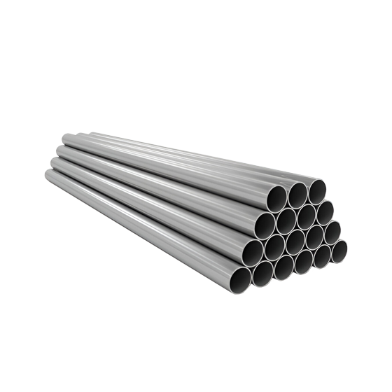 Vista lateral izquierda de tubo industrial de acero apilado