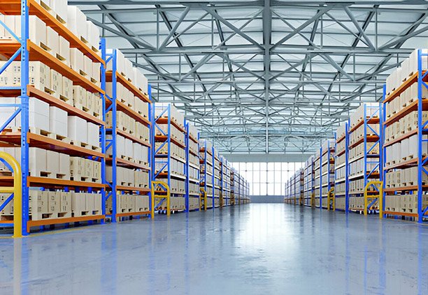 Estantes fabricados con ángulo de acero y otros perfiles metálicos