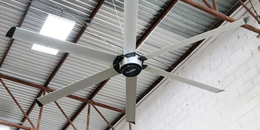 ventilador-hvls-copter-producto-instalado.jpg